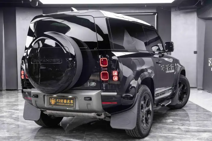 Land Rover Defender 2025 Model 90 3.0T P400 X-Dynamic HSE – фото 6