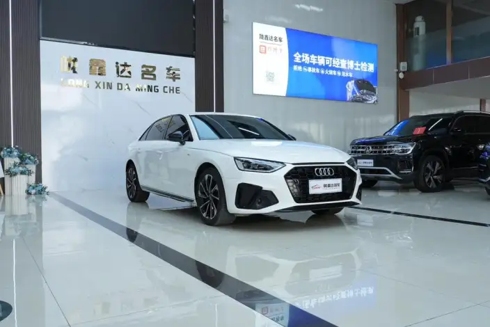 Audi A4 L 2023 Model 40 TFSI Luxury Dynamic Model – фото 3