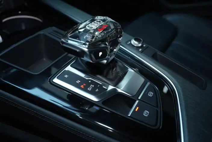 Audi A4 L 2023 Model 40 TFSI Luxury Dynamic Model – фото 17