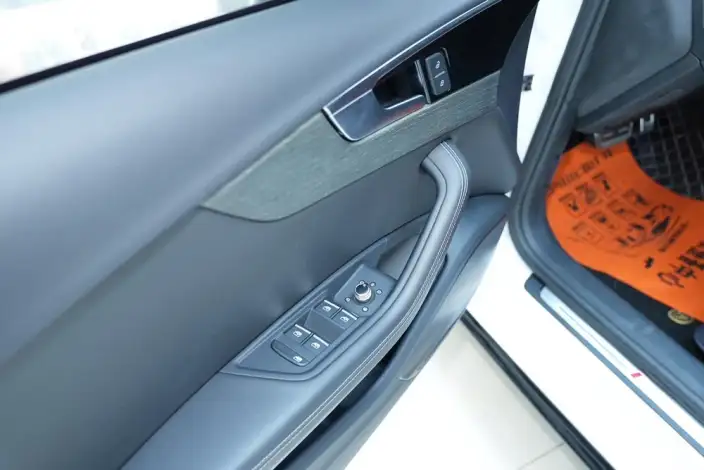 Audi A4 L 2023 Model 40 TFSI Luxury Dynamic Model – фото 22