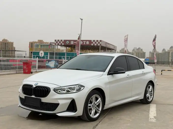 BMW 1 Series 2021 Model 120i M Sports Night Edition – фото 1