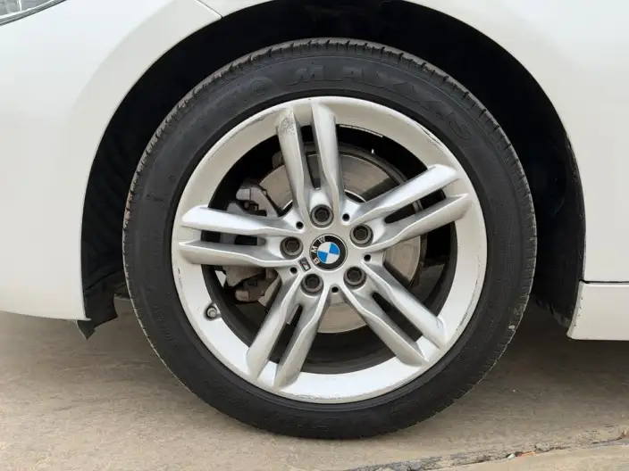 BMW 1 Series 2021 Model 120i M Sports Night Edition – фото 9