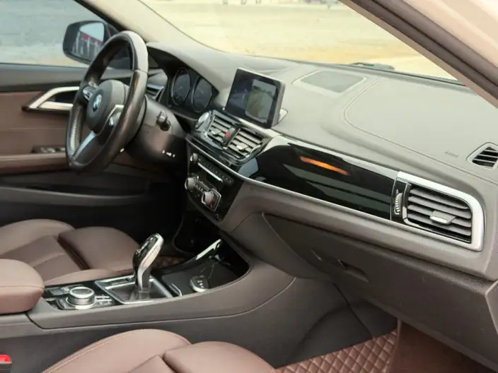 BMW 1 Series 2021 Model 120i M Sports Night Edition – фото 14