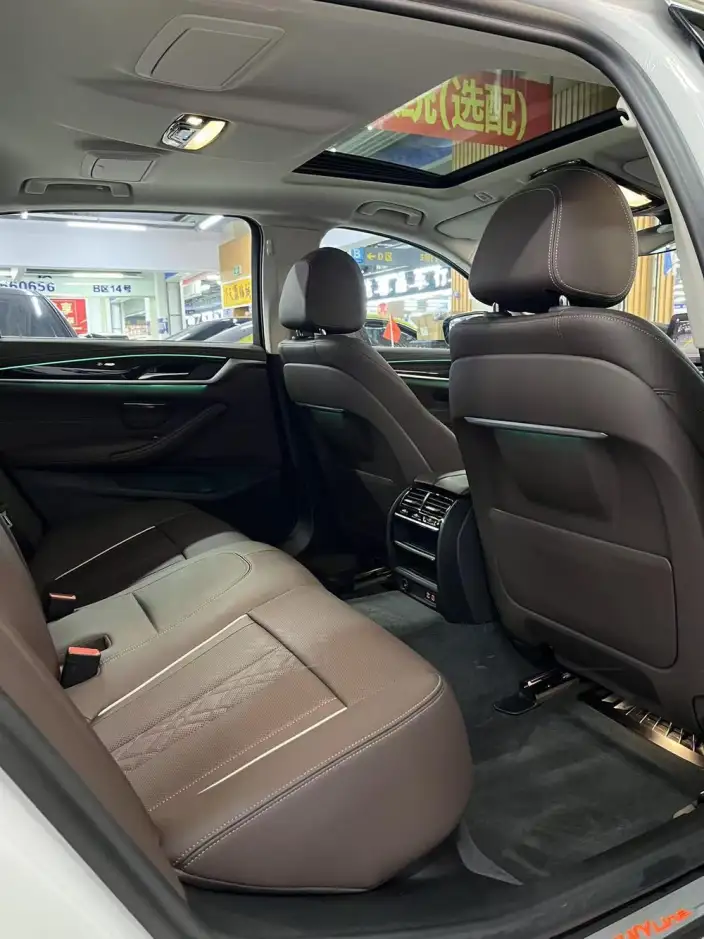 BMW 5 Series 2022 Model Facelift II 525Li Luxury Set – фото 8