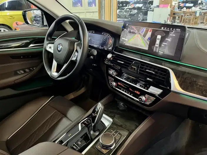 BMW 5 Series 2022 Model Facelift II 525Li Luxury Set – фото 12