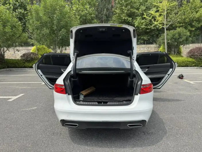 Jaguar XFL 2020 Model 2.0T P200 2WD Elite Edition – фото 9