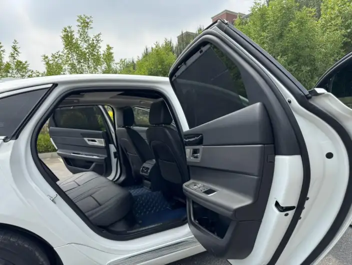 Jaguar XFL 2020 Model 2.0T P200 2WD Elite Edition – фото 13