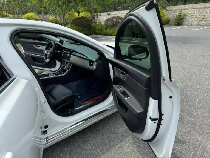 Jaguar XFL 2020 Model 2.0T P200 2WD Elite Edition – фото 19