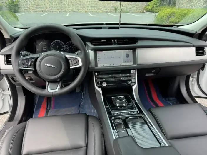 Jaguar XFL 2020 Model 2.0T P200 2WD Elite Edition – фото 21