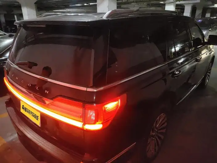 Lincoln Navigator 2020 Model 3.5T Zunyao Edition – фото 2