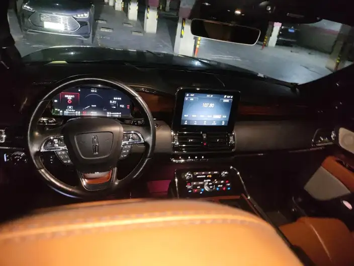 Lincoln Navigator 2020 Model 3.5T Zunyao Edition – фото 5