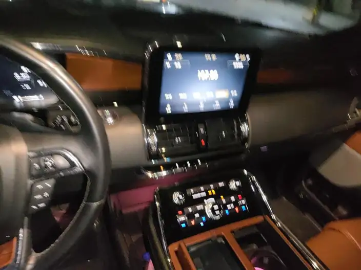 Lincoln Navigator 2020 Model 3.5T Zunyao Edition – фото 8