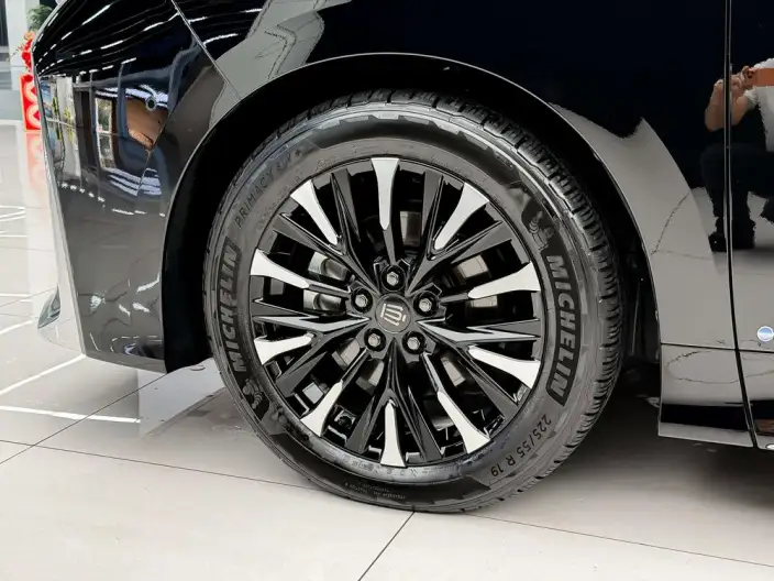 Vellfire 2023 Model Toyota Crown 2.5L Intelligent Hybrid 4WD Supreme Executive Edition – фото 6