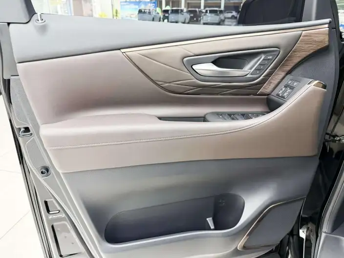 Vellfire 2023 Model Toyota Crown 2.5L Intelligent Hybrid 4WD Supreme Executive Edition – фото 8