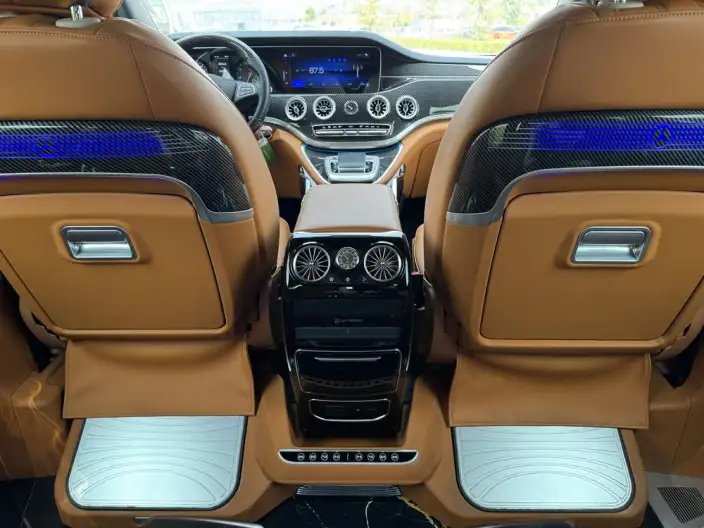 Viano 2023 Model 2.0T Elite Edition 7 seat – фото 7