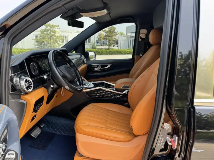 Viano 2023 Model 2.0T Elite Edition 7 seat – фото 17