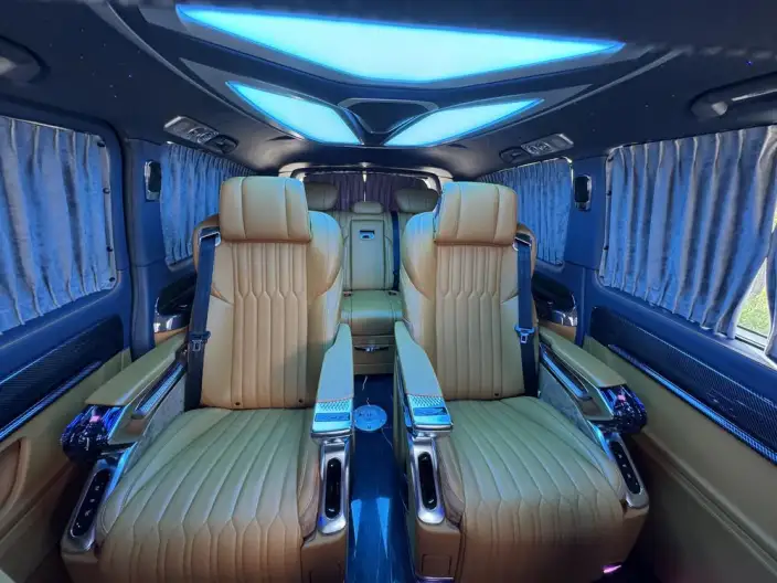Viano 2023 Model 2.0T Elite Edition 7 seat – фото 23