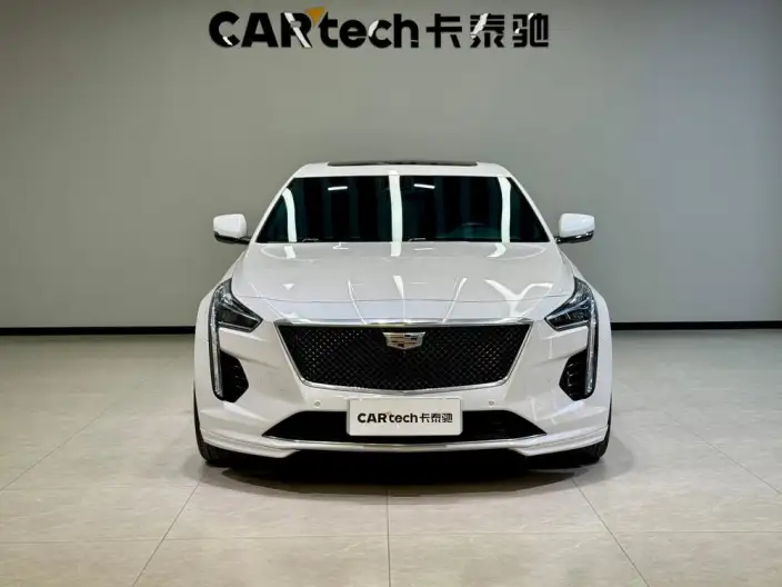 Cadillac CT6 2022 Model 28T Platinum Model – фото 2