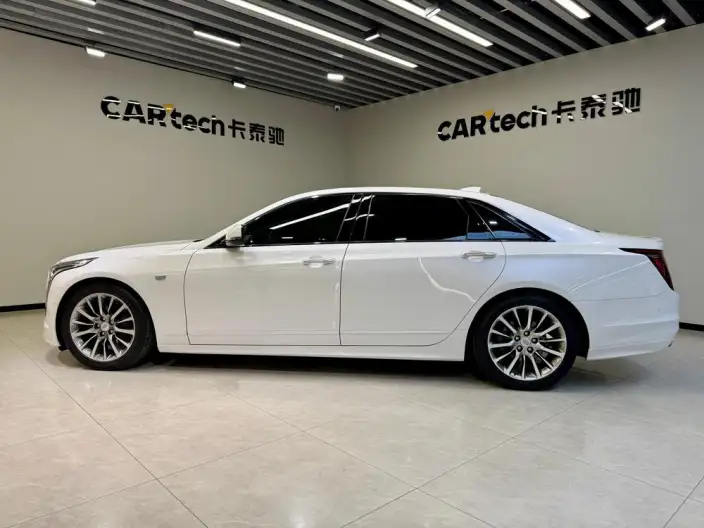 Cadillac CT6 2022 Model 28T Platinum Model – фото 4