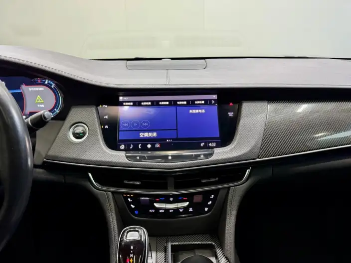 Cadillac CT6 2022 Model 28T Platinum Model – фото 46