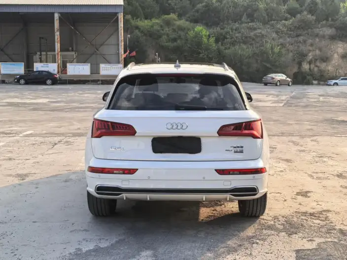 Audi Q5L 2020 Model 40 TFSI Rong Xiang Fashion Model – фото 5