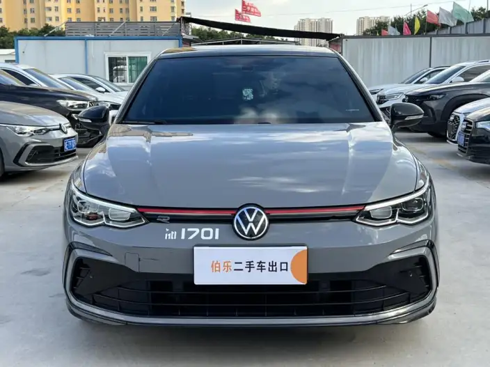 Volkswagen Golf 2023 Model Facelift 280TSI DSG R-Line Lite – фото 2