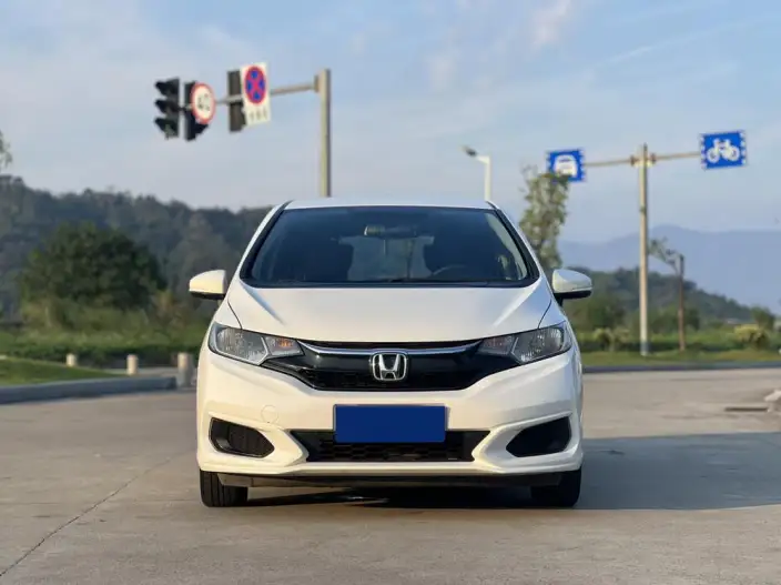 Honda Fit 2020 Model 1.5L CVT Comfort Edition – фото 2
