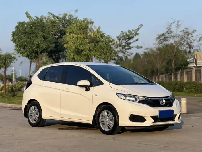 Honda Fit 2020 Model 1.5L CVT Comfort Edition – фото 3