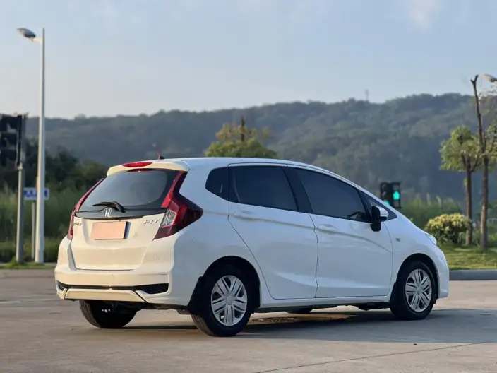 Honda Fit 2020 Model 1.5L CVT Comfort Edition – фото 7