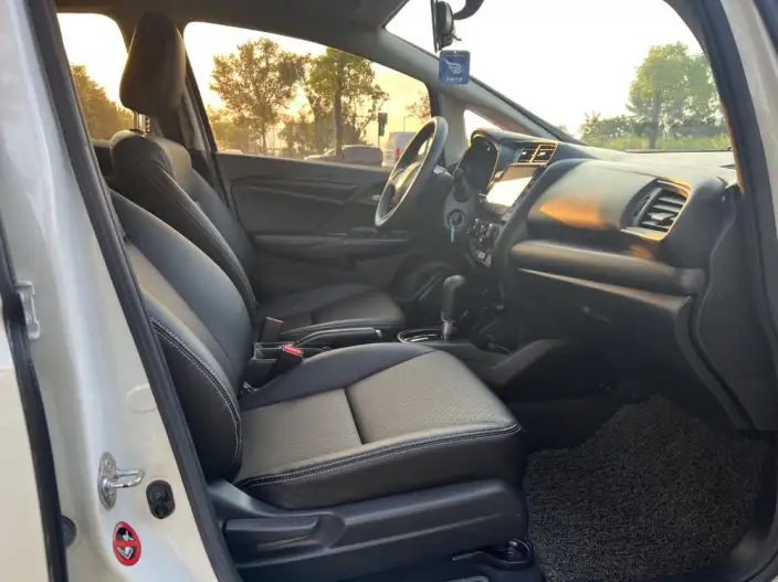 Honda Fit 2020 Model 1.5L CVT Comfort Edition – фото 8