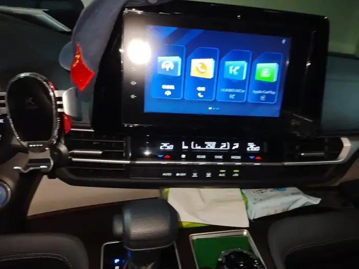 Toyota Sienna 2023 Model Hybrid 2.5L Comfort Edition – фото 8