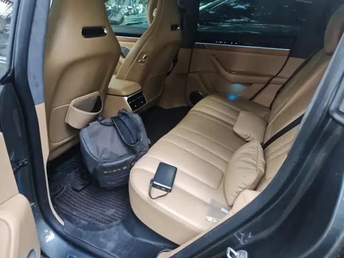 Luxeed R7 2024 Model EV 100kWh Max Rear Drive Edition – фото 12