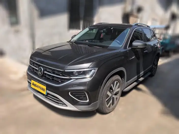 Volkswagen Tayron 2024 Model 330TSI 2WD Luxury Plus Advanced version – фото 1