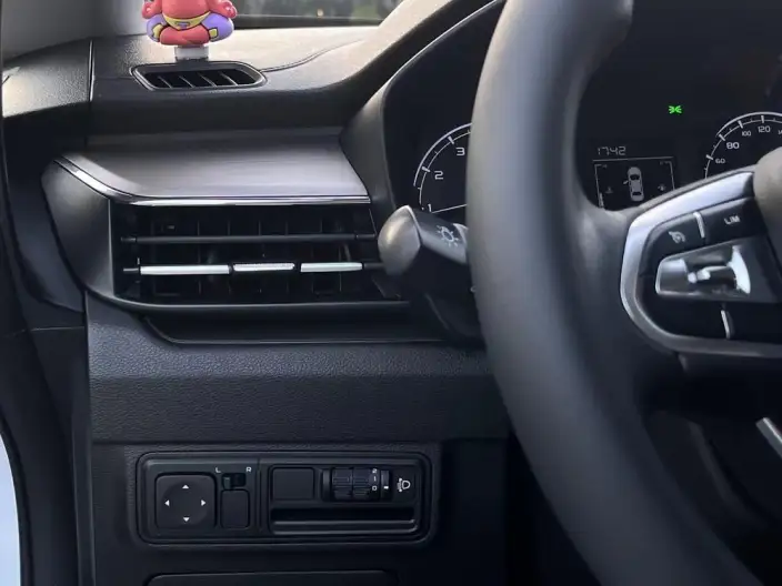 Geely Vision X3 2021 Model PRO 1.5L CVT Noble Model – фото 12