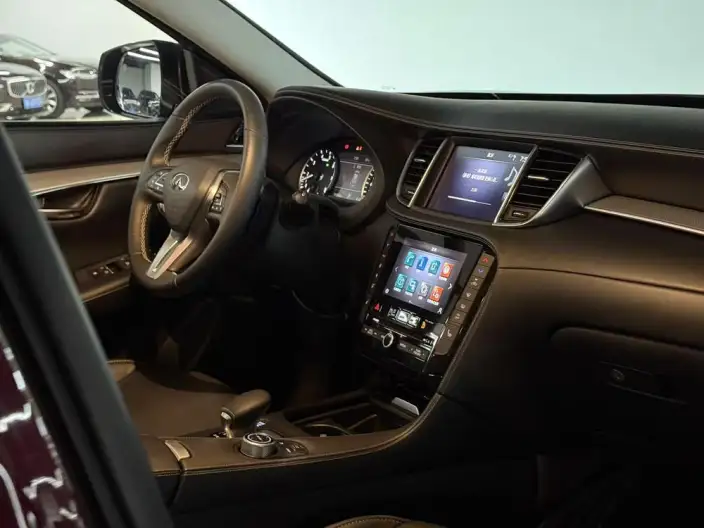Infiniti QX50 2022 Model 2.0T 4WD Elite Edition – фото 7