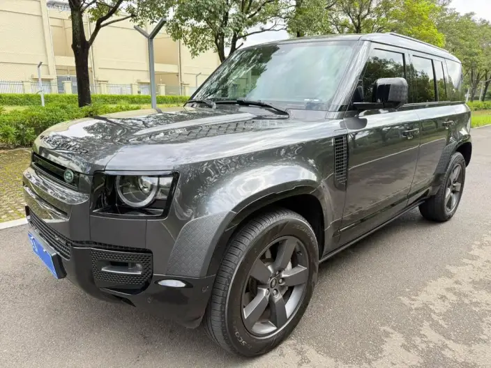 Land Rover Defender 2023 Model Facelift 110 P400 X-Dynamic HSE – фото 1