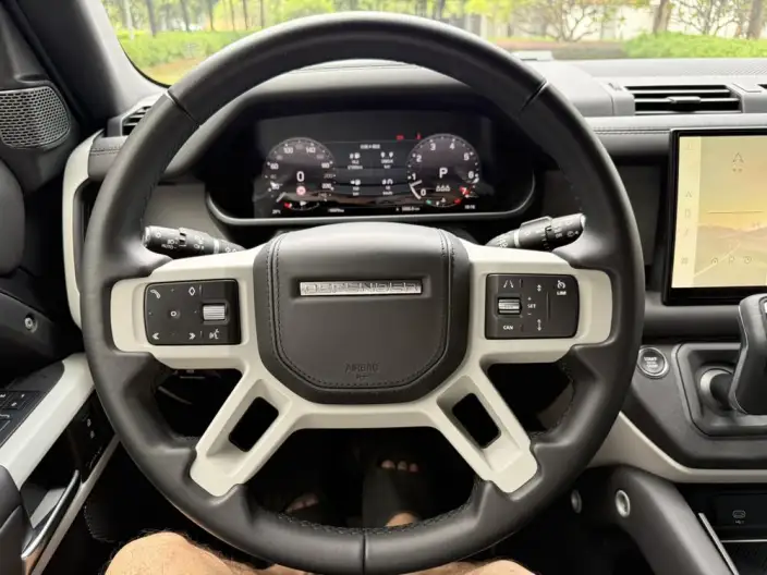 Land Rover Defender 2023 Model Facelift 110 P400 X-Dynamic HSE – фото 15