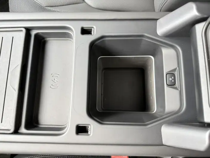 Land Rover Defender 2023 Model Facelift 110 P400 X-Dynamic HSE – фото 16