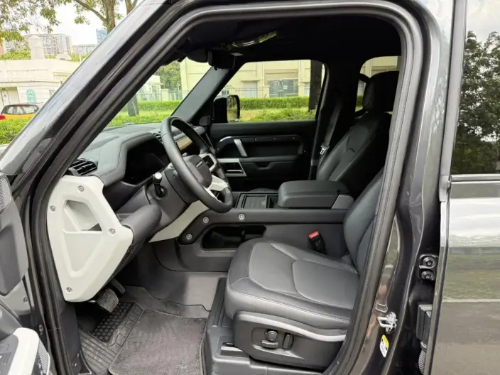 Land Rover Defender 2023 Model Facelift 110 P400 X-Dynamic HSE – фото 17