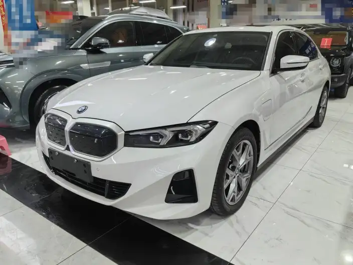 BMW i3 2023 Model eDrive35L – фото 1