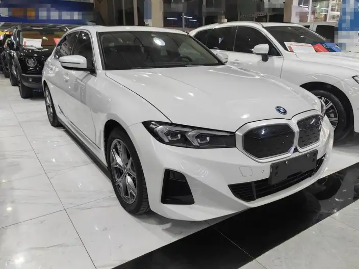 BMW i3 2023 Model eDrive35L – фото 3