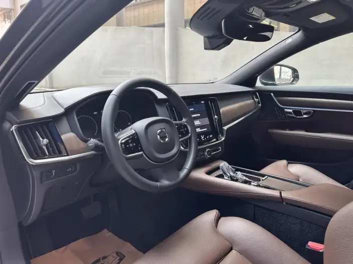 Volvo S90 2021 Model B5 Smart Range Deluxe Edition – фото 7