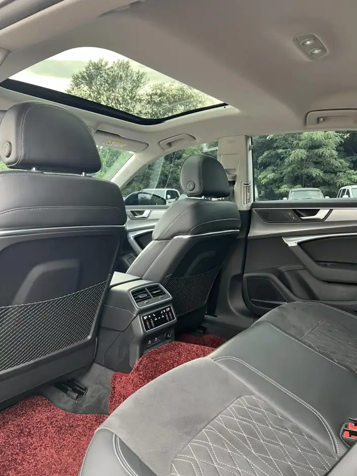 Audi A7 L 2024 Model 45 TFSI quattro Luxury Model – фото 7