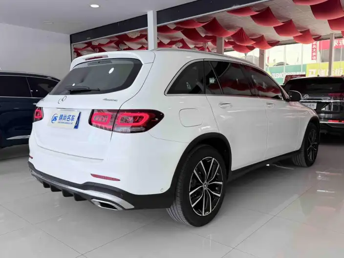 Mercedes-Benz GLC 2022 Model GLC 260 L 4MATIC Luxury Model – фото 6