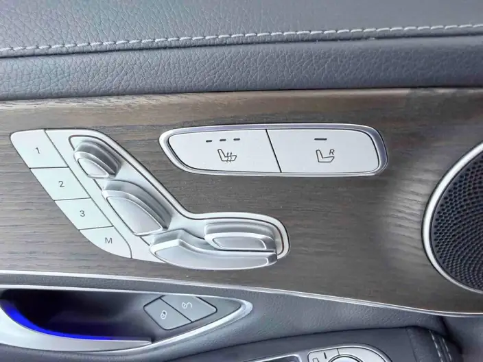 Mercedes-Benz GLC 2022 Model GLC 260 L 4MATIC Luxury Model – фото 16