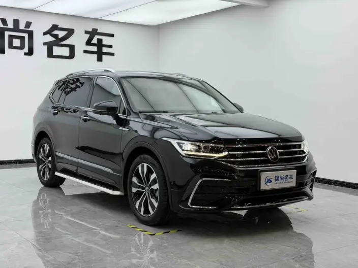 Volkswagen Tiguan L 2022 Model 330TSI Automatic 2WD R-Line Enjoy the version more – фото 3