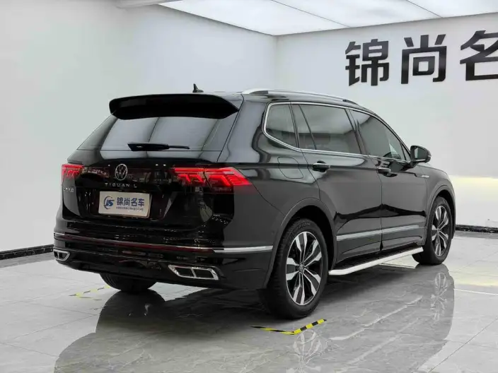 Volkswagen Tiguan L 2022 Model 330TSI Automatic 2WD R-Line Enjoy the version more – фото 6