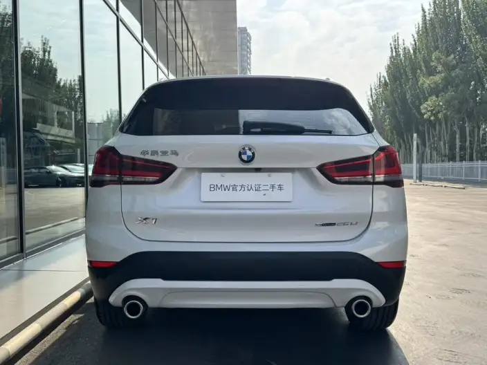 BMW X1 2020 Model sDrive25Li Leading Model – фото 3