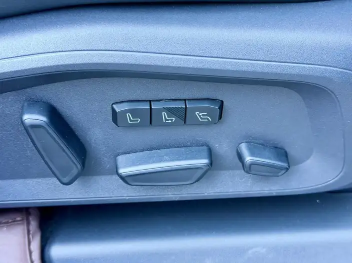 Ford Edge 2026 Model Ford Edge L 2.0T EcoBoost E Hybrid 4WD VII seat Supreme Model – фото 13