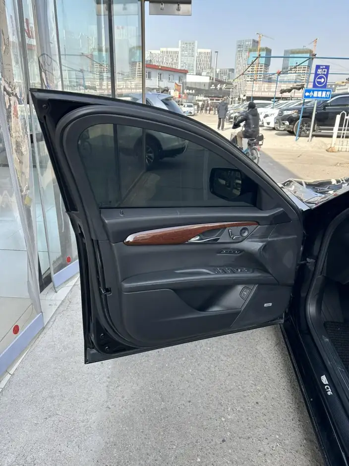 Cadillac CT6 2022 Model 28T Fashion Model – фото 11